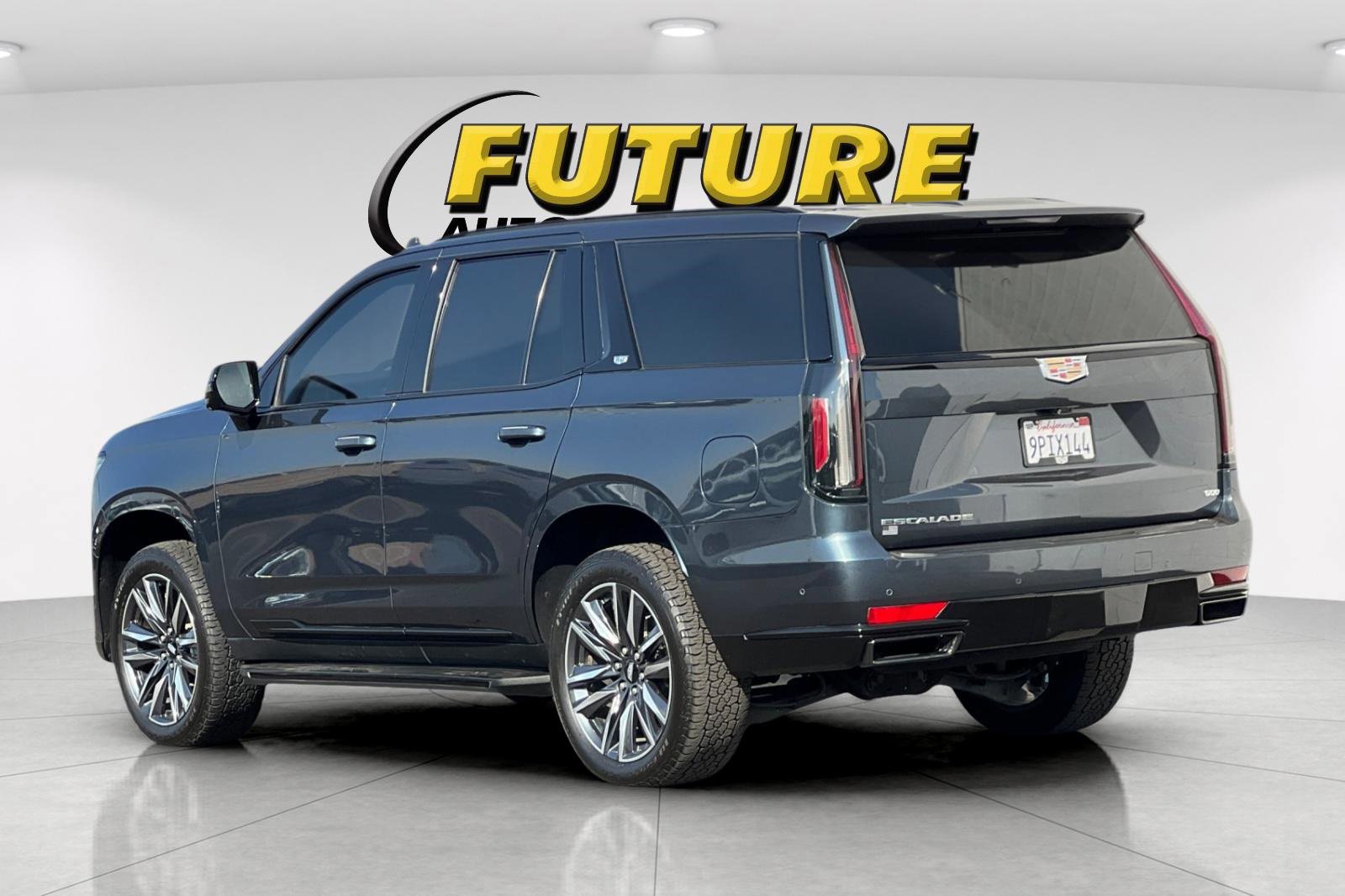 Used 2021 Cadillac Escalade Sport w/ Driver Assist Tech Package image 3