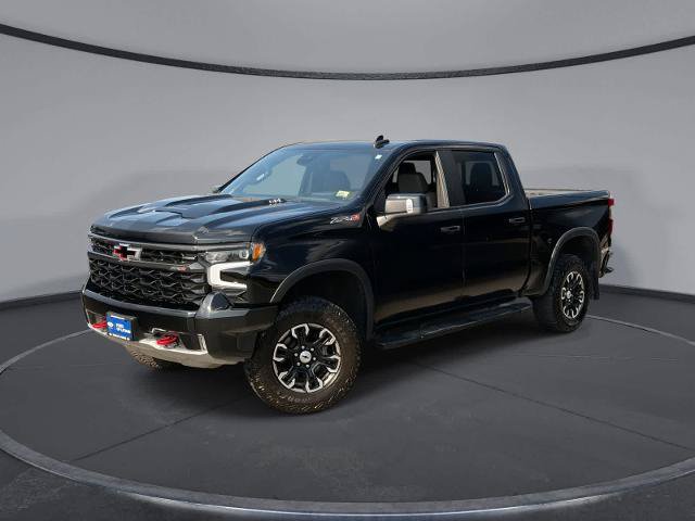 Used 2024 Chevrolet Silverado 1500 ZR2 w/ Technology Package AWD/4WD image 1