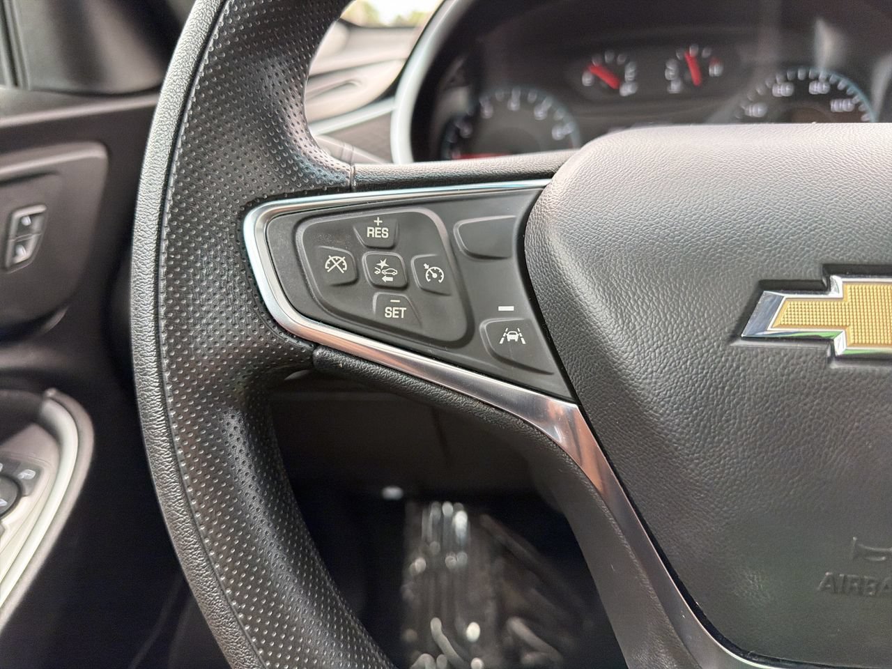 Used 2024 Chevrolet Malibu LT FWD image 26