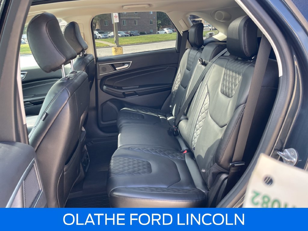 Certified 2024 Ford Edge Titanium w/ Equipment Group 301A AWD/4WD image 23