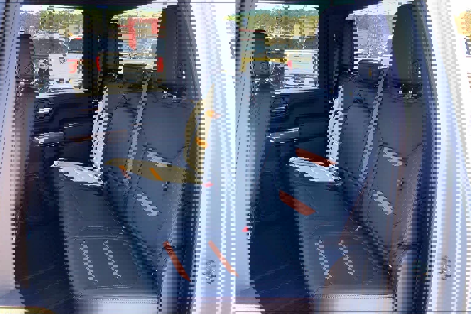 Used 2022 GMC Sierra 2500 AT4 image 18