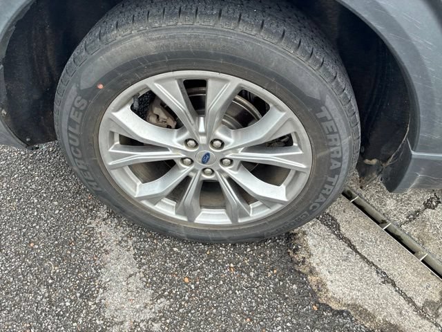 Certified 2021 Ford Explorer Limited AWD/4WD image 6