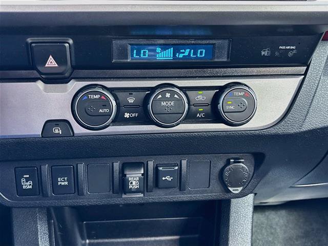 Used 2023 Toyota Tacoma SR5 w/ Technology Package RWD image 16