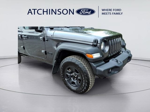 Used 2022 Jeep Wrangler Unlimited Sport AWD/4WD image 4