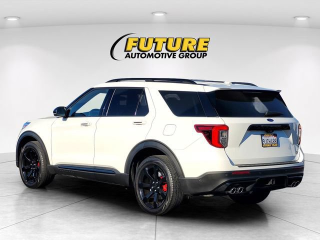 Certified 2023 Ford Explorer ST w/ Equipment Group 401A image 3