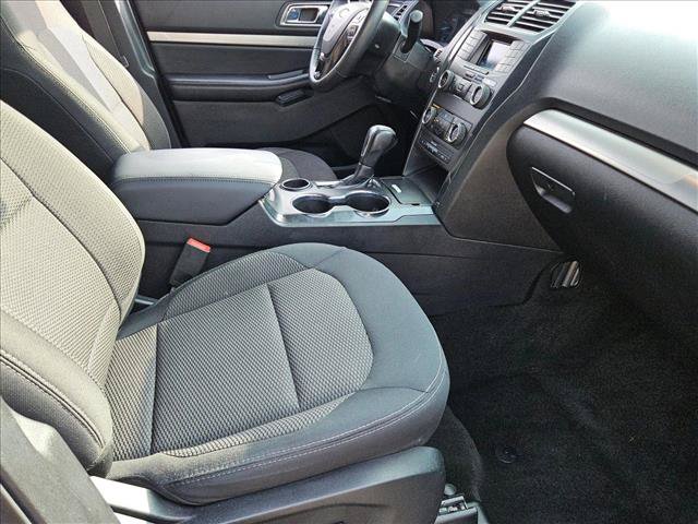 Certified 2018 Ford Explorer XLT FWD image 19