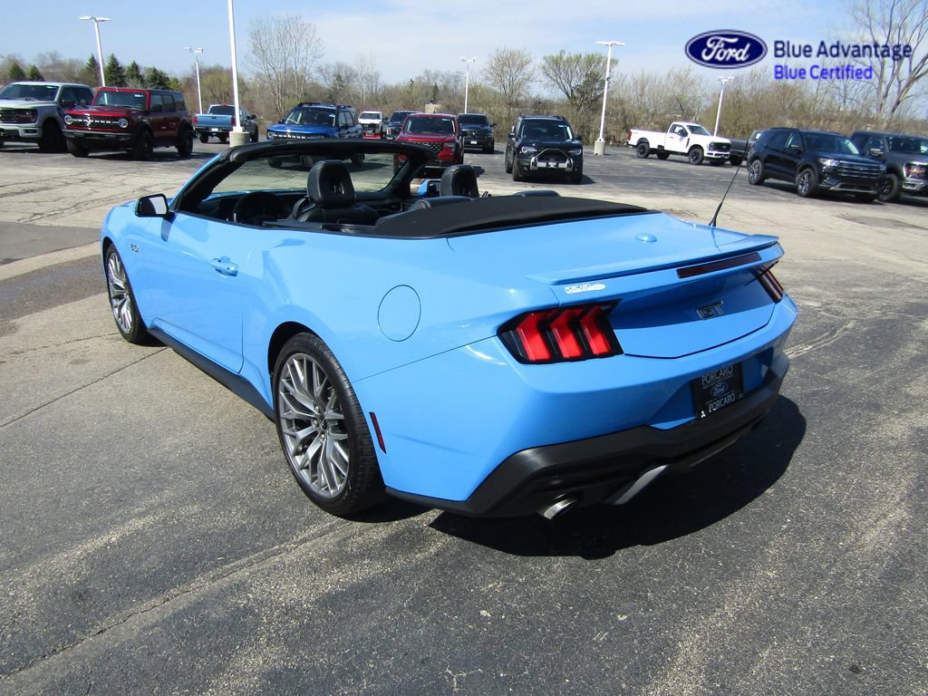 Certified 2025 Ford Mustang GT Premium RWD image 9