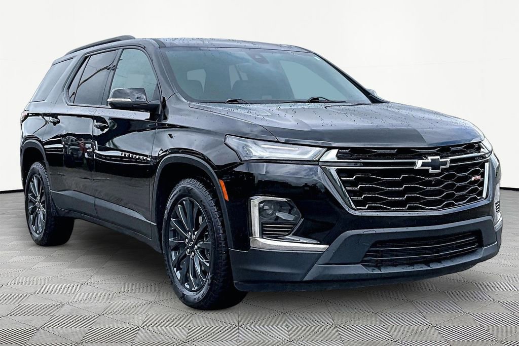 Used 2022 Chevrolet Traverse RS FWD image 12