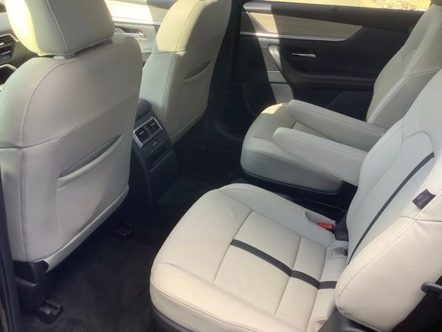 Used 2024 MAZDA CX-90 3.3 Turbo w/ Preferred Package image 31