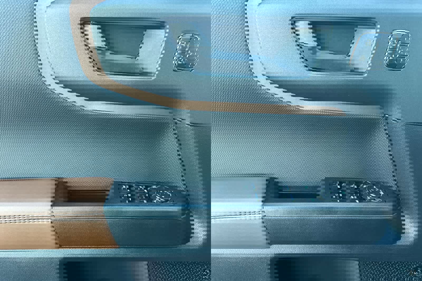 Certified 2024 Ford Bronco Sport Badlands w/ Premium Package image 12