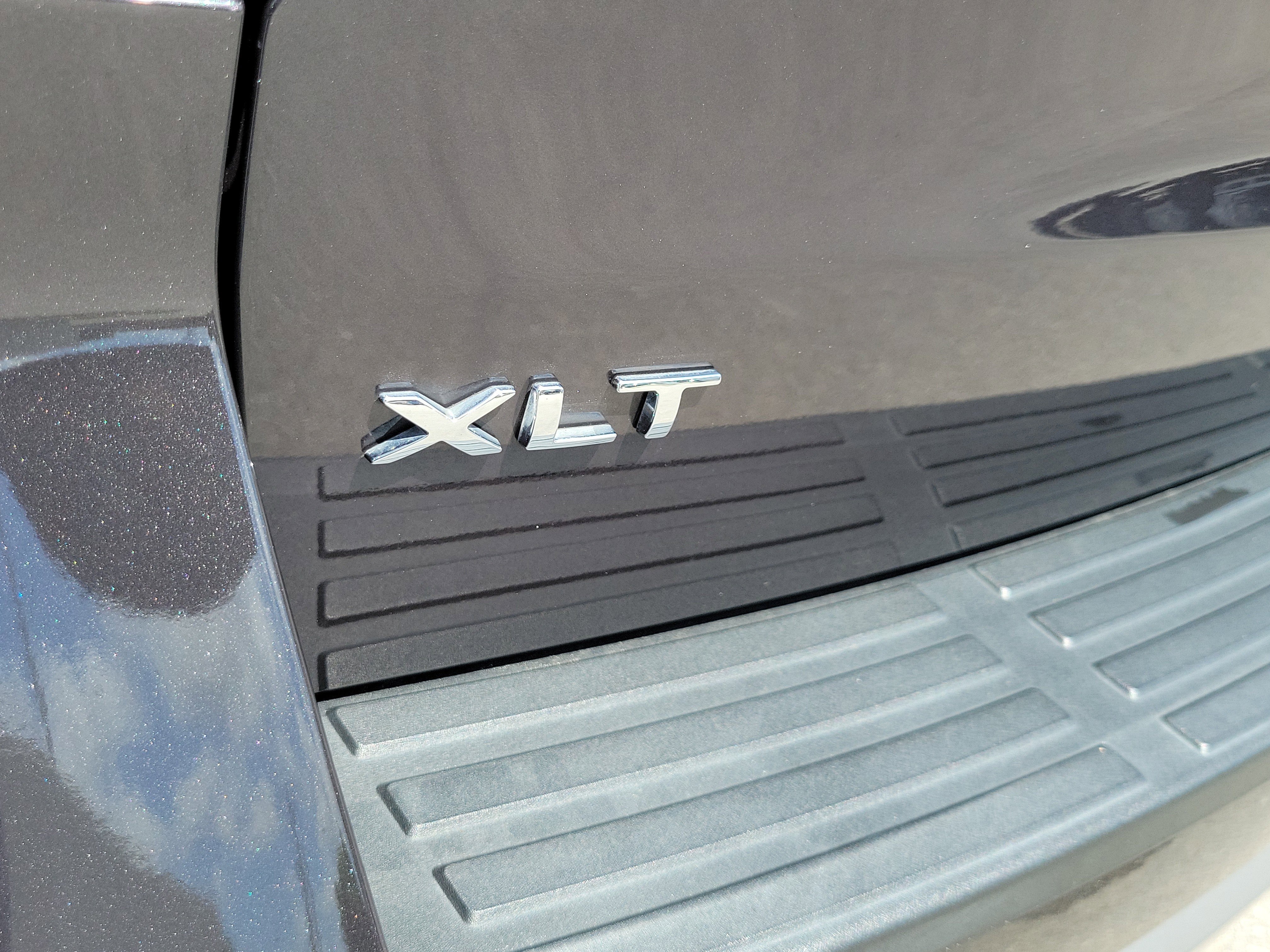 Certified 2024 Ford Expedition Max XLT RWD image 33