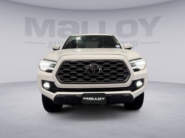 Used 2023 Toyota Tacoma TRD Off-Road w/ Technology Package AWD/4WD image 8