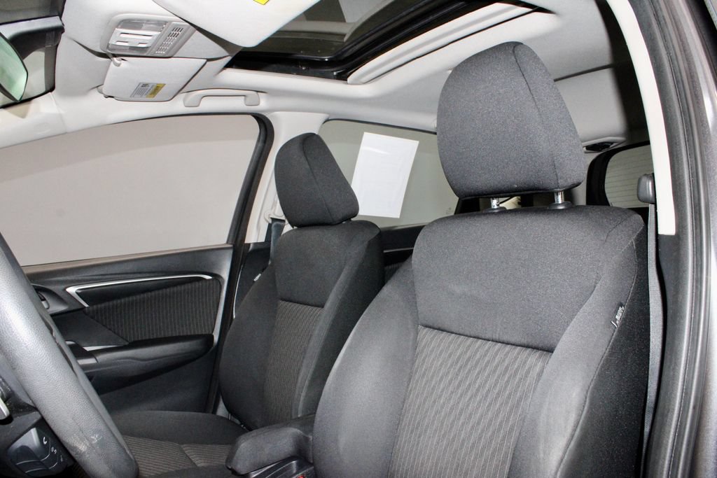 Used 2019 Honda Fit EX image 25