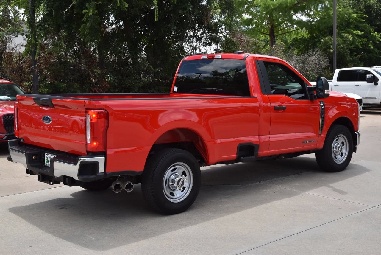 Certified 2025 Ford F350 XL w/ XL Chrome Package RWD image 7