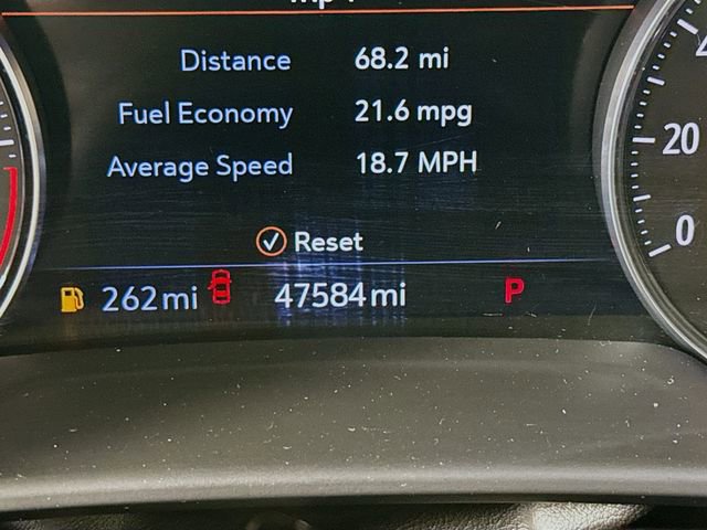 Used 2023 Buick Envision Essence image 12