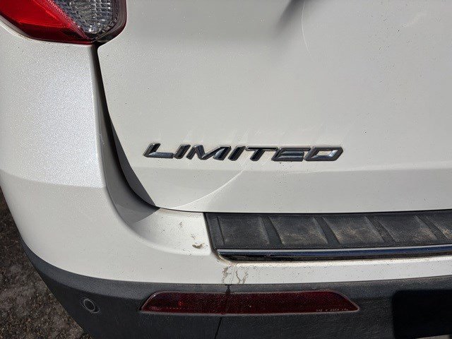 Certified 2023 Ford Explorer Limited w/ Limited Technology Package image 12