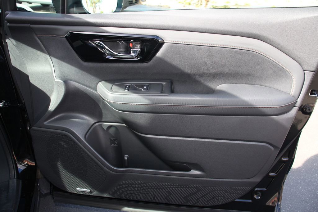 Used 2026 Subaru Forester Touring image 27