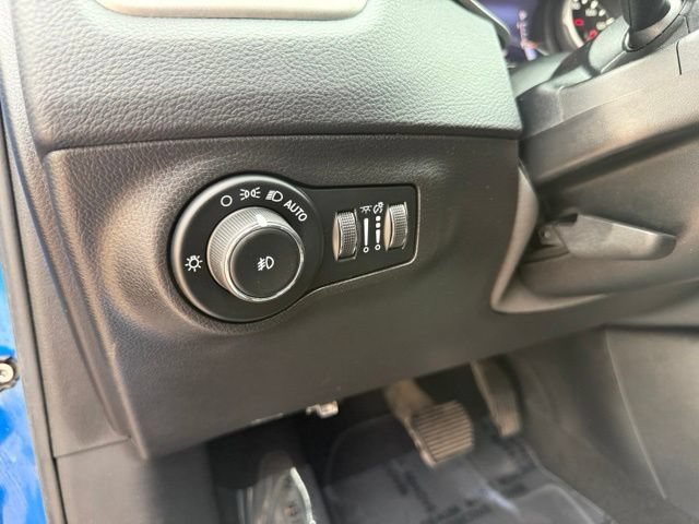 Used 2021 Jeep Compass Latitude FWD image 13