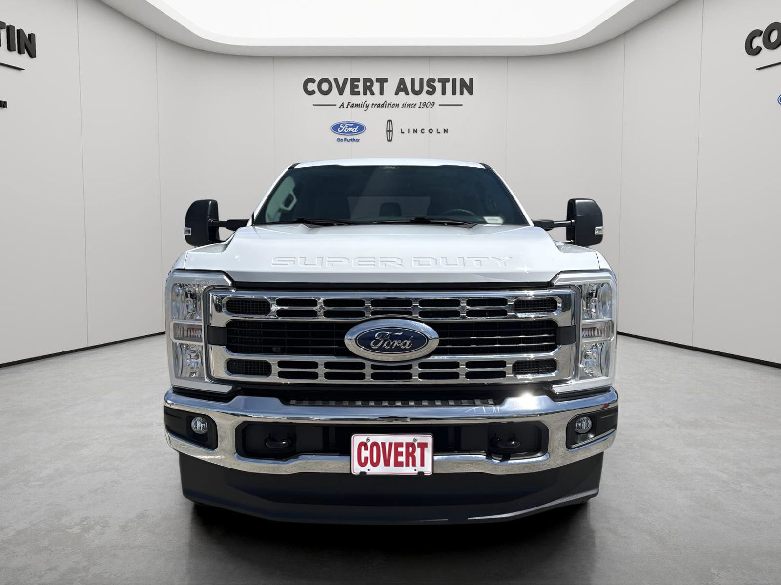 Certified 2025 Ford F350 XLT AWD/4WD image 8
