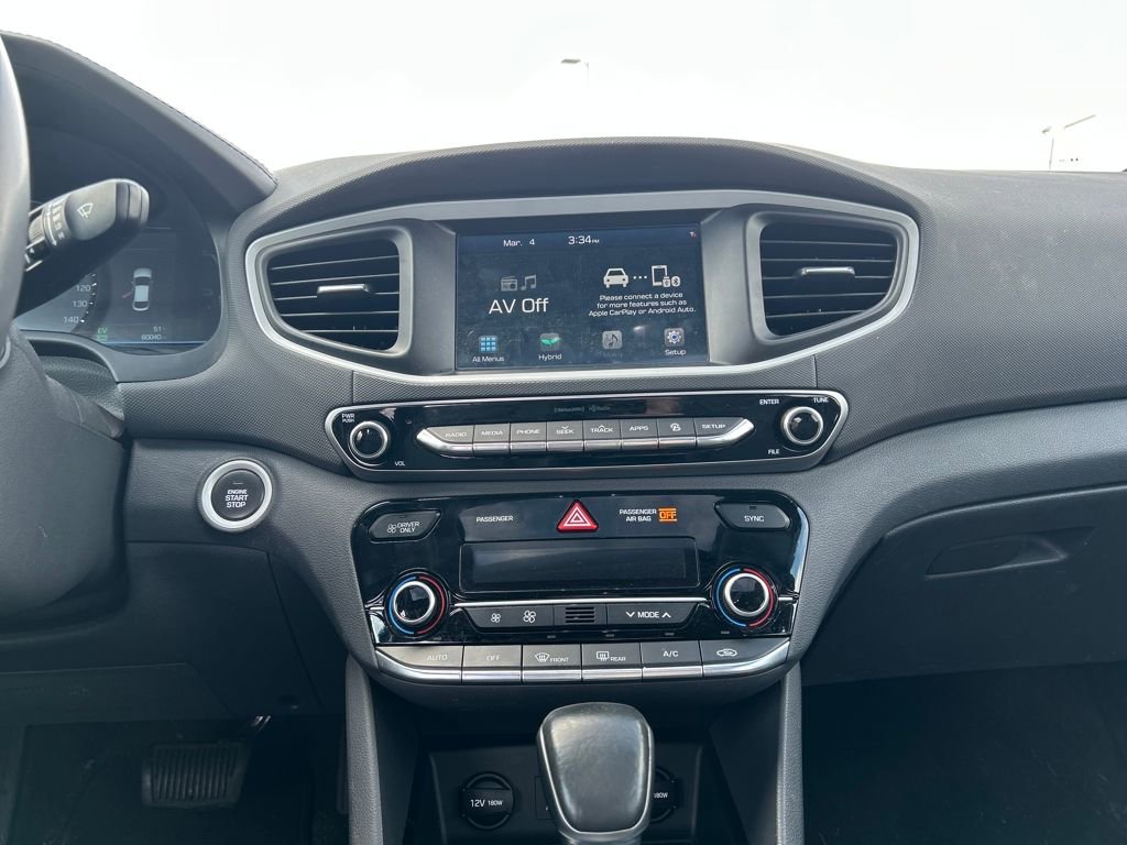 Used 2017 Hyundai Ioniq Limited image 27