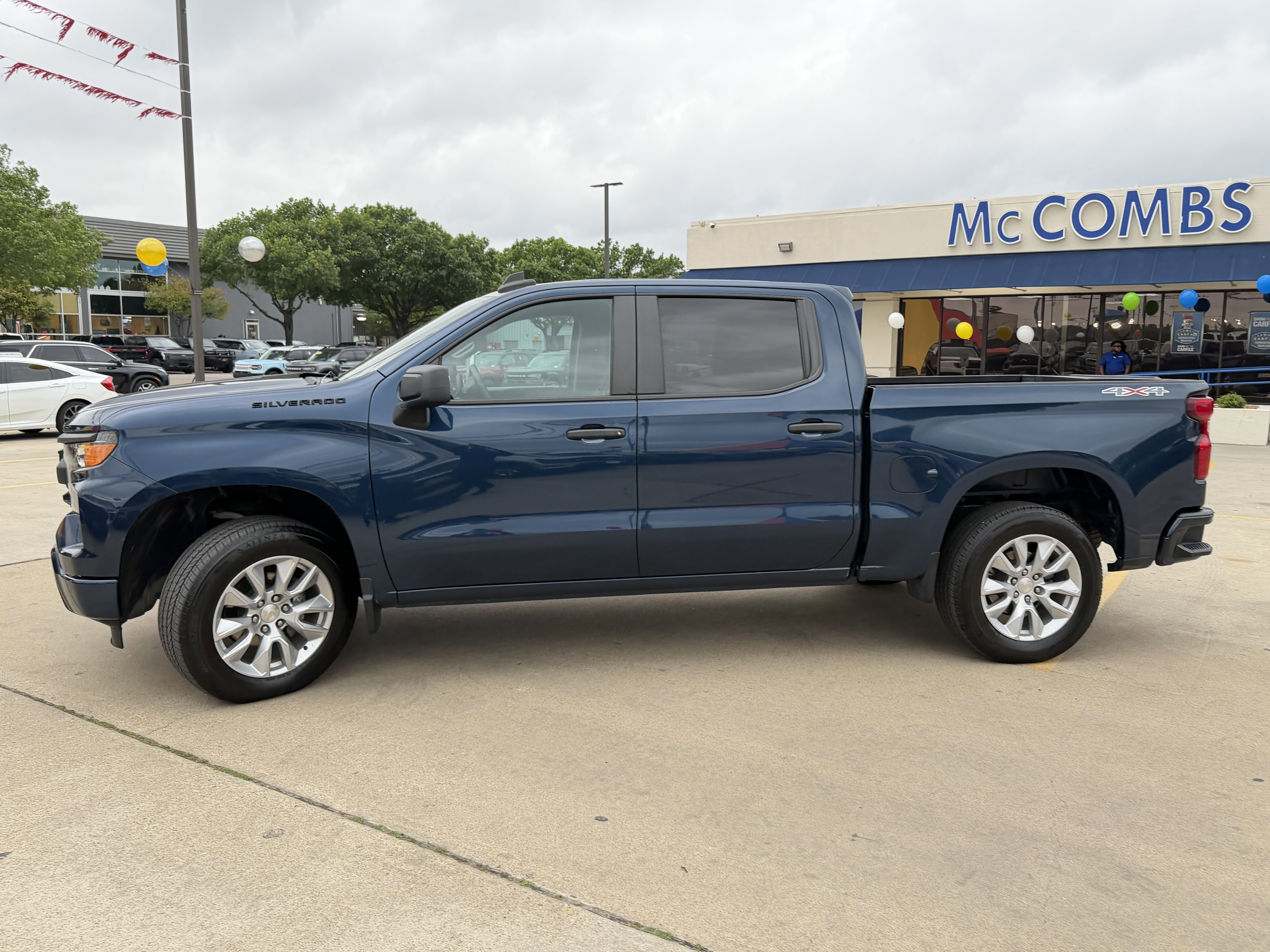 Used 2023 Chevrolet Silverado 1500 Custom w/ LPO, Dark Essentials Package image 7