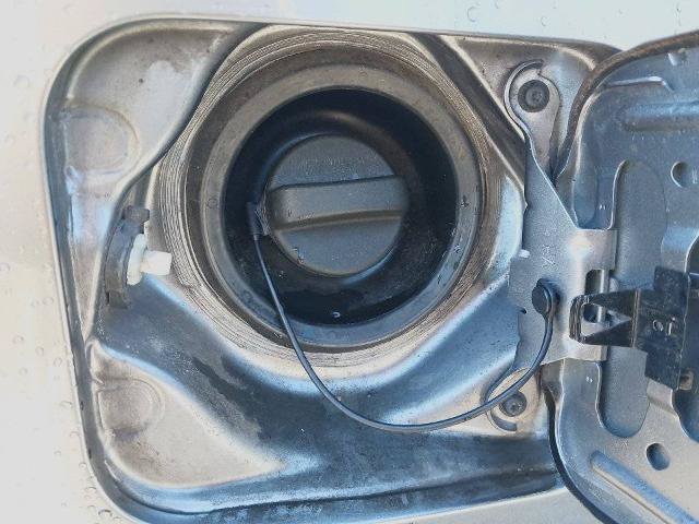 Used 2018 Nissan Rogue S AWD/4WD image 10