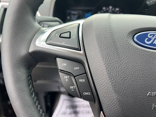 Certified 2024 Ford Edge SEL w/ Convenience Package AWD/4WD image 9