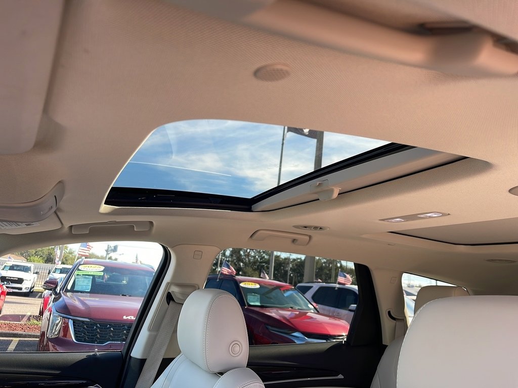 Used 2023 Buick Enclave Essence w/ Experience Buick Package image 30