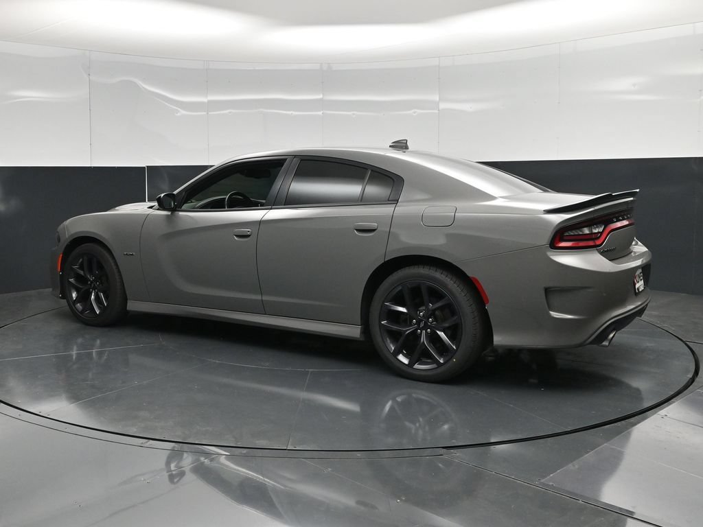 Used 2019 Dodge Charger R/T w/ Plus Group RWD image 10