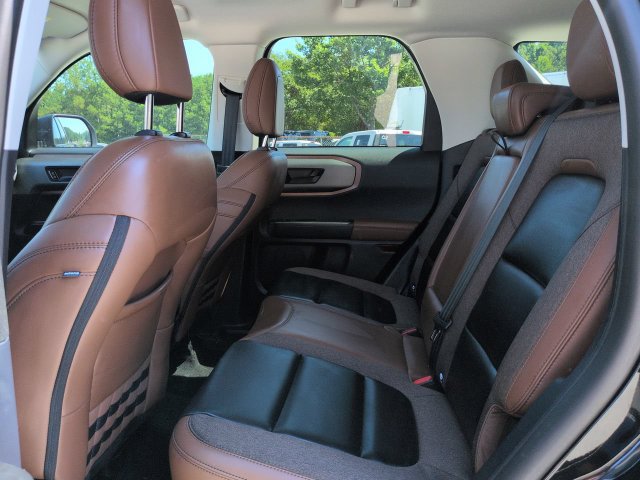 Certified 2025 Ford Bronco Sport Outer Banks AWD/4WD image 16