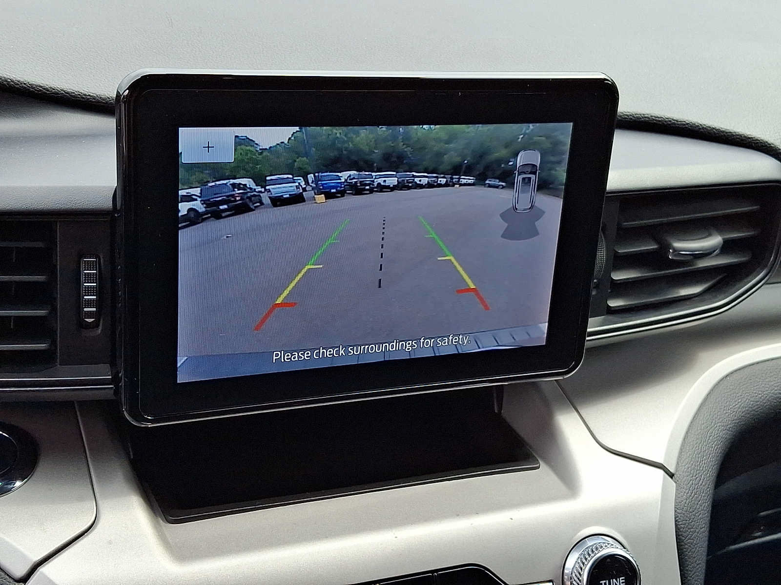 Certified 2024 Ford Explorer XLT AWD/4WD image 20