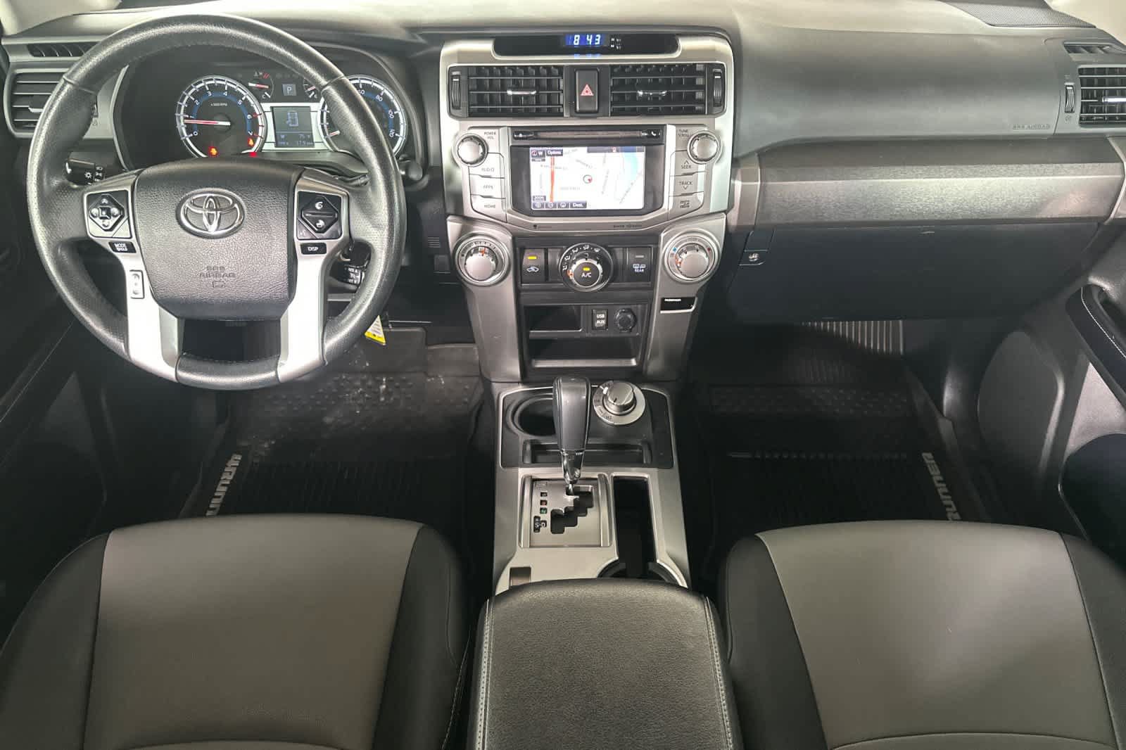 Used 2017 Toyota 4Runner SR5 Premium AWD/4WD image 3