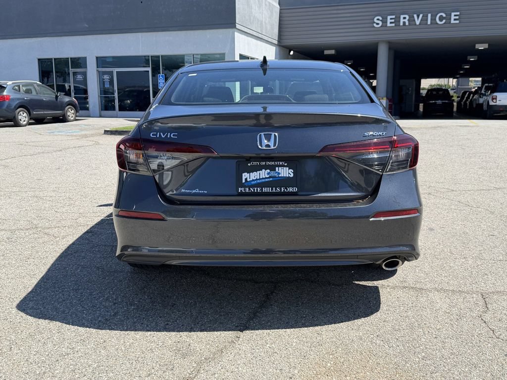 Used 2025 Honda Civic Sport image 5