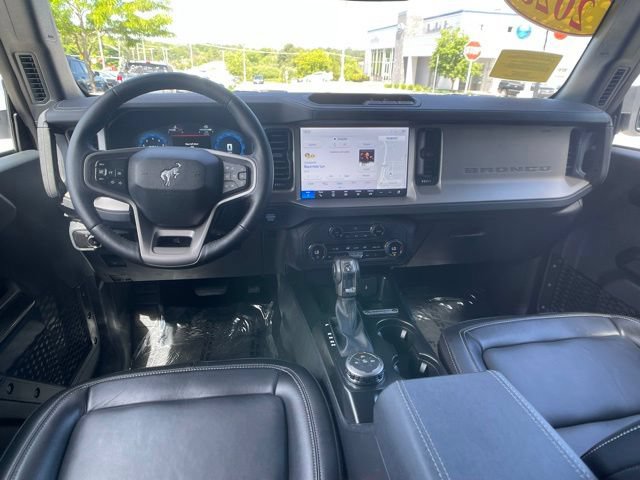 Certified 2025 Ford Bronco Outer Banks AWD/4WD image 17