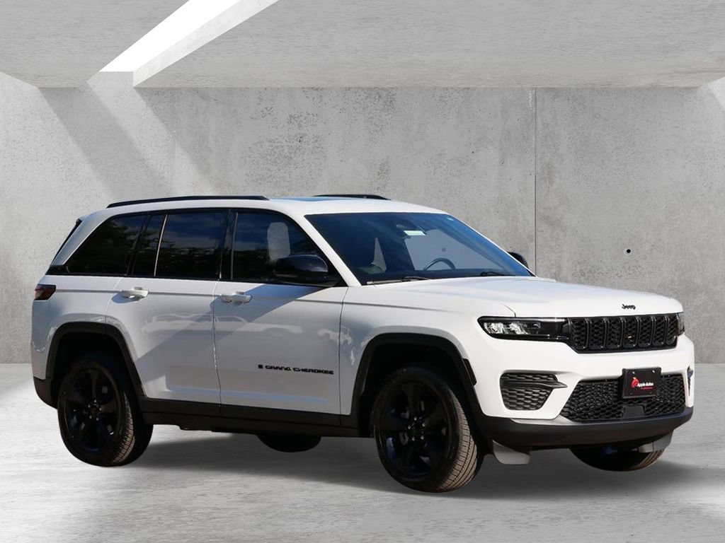 Used 2022 Jeep Grand Cherokee Altitude