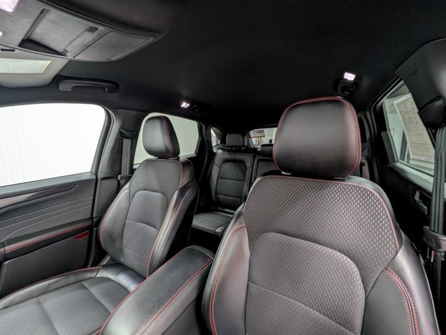 Certified 2025 Ford Escape ST-Line Select AWD/4WD image 13