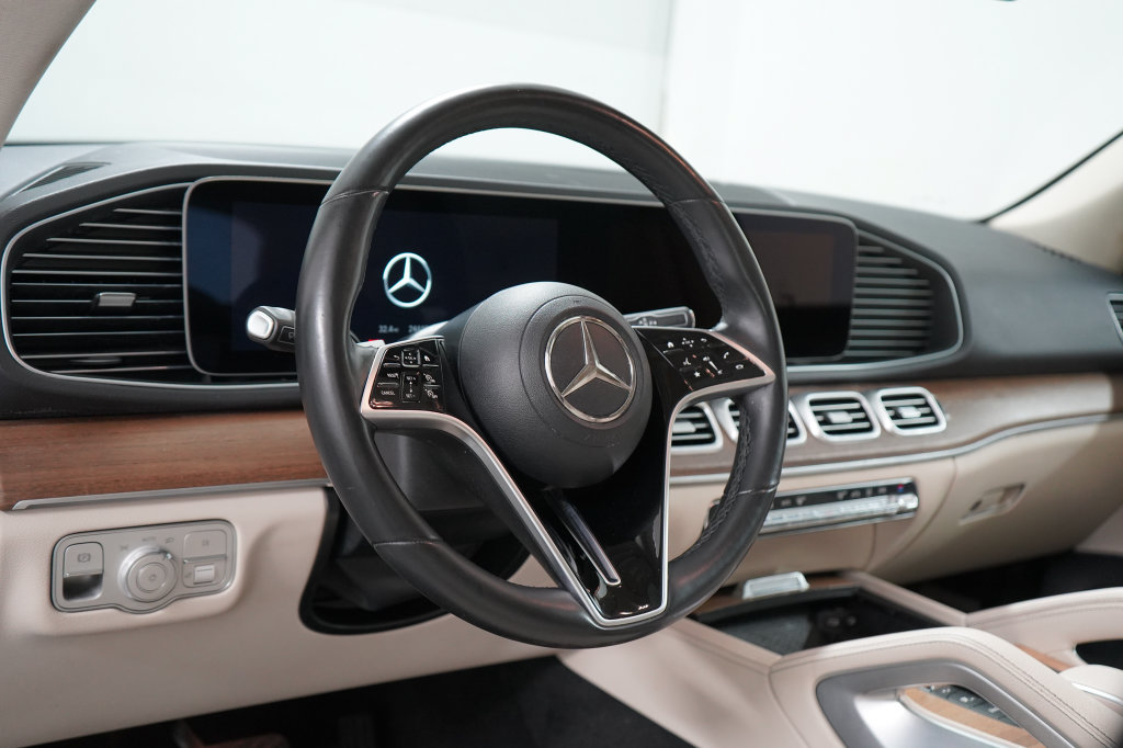 Used 2024 Mercedes-Benz GLE 450 4MATIC image 13