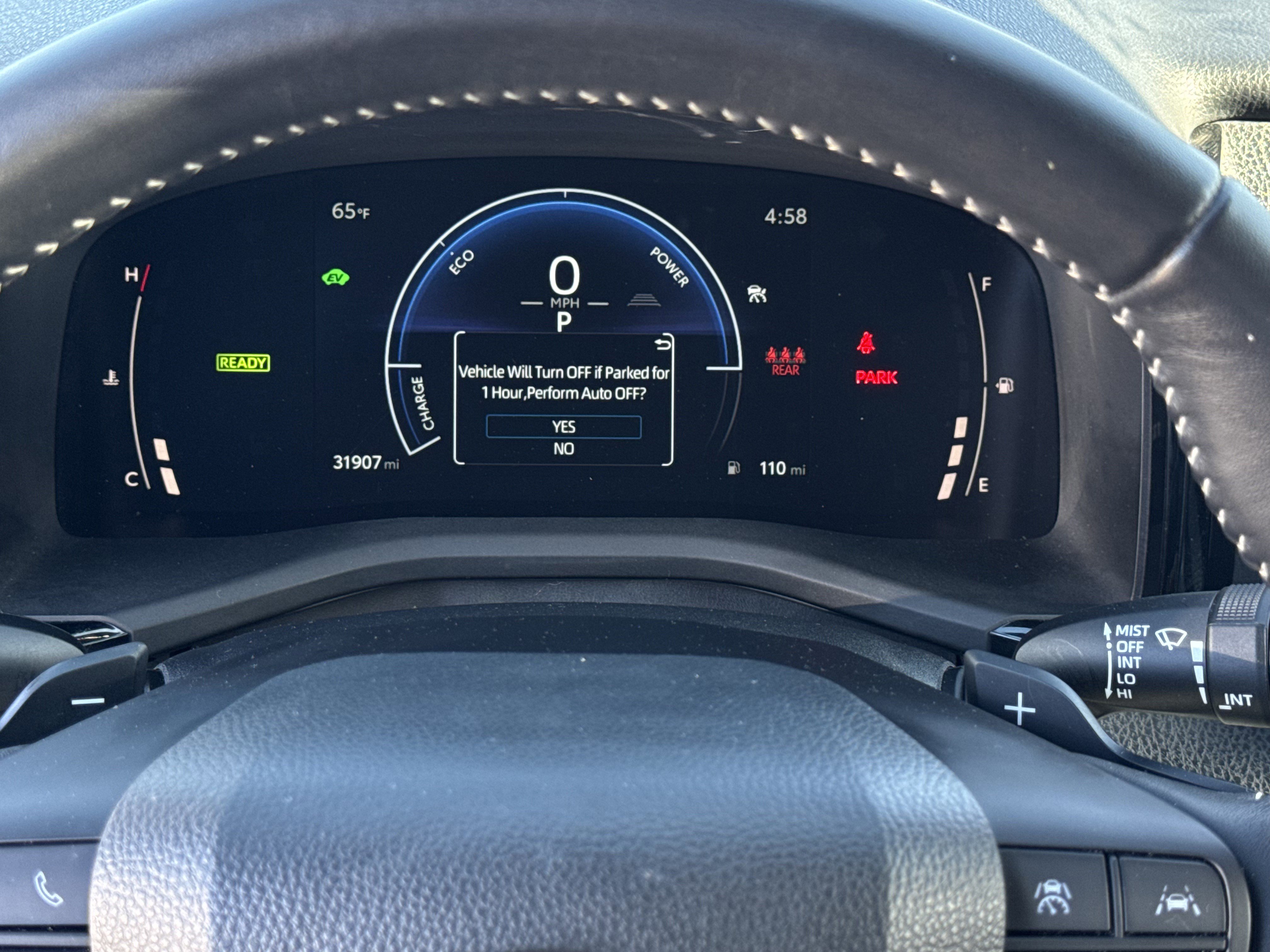 Used 2025 Toyota Camry SE image 17