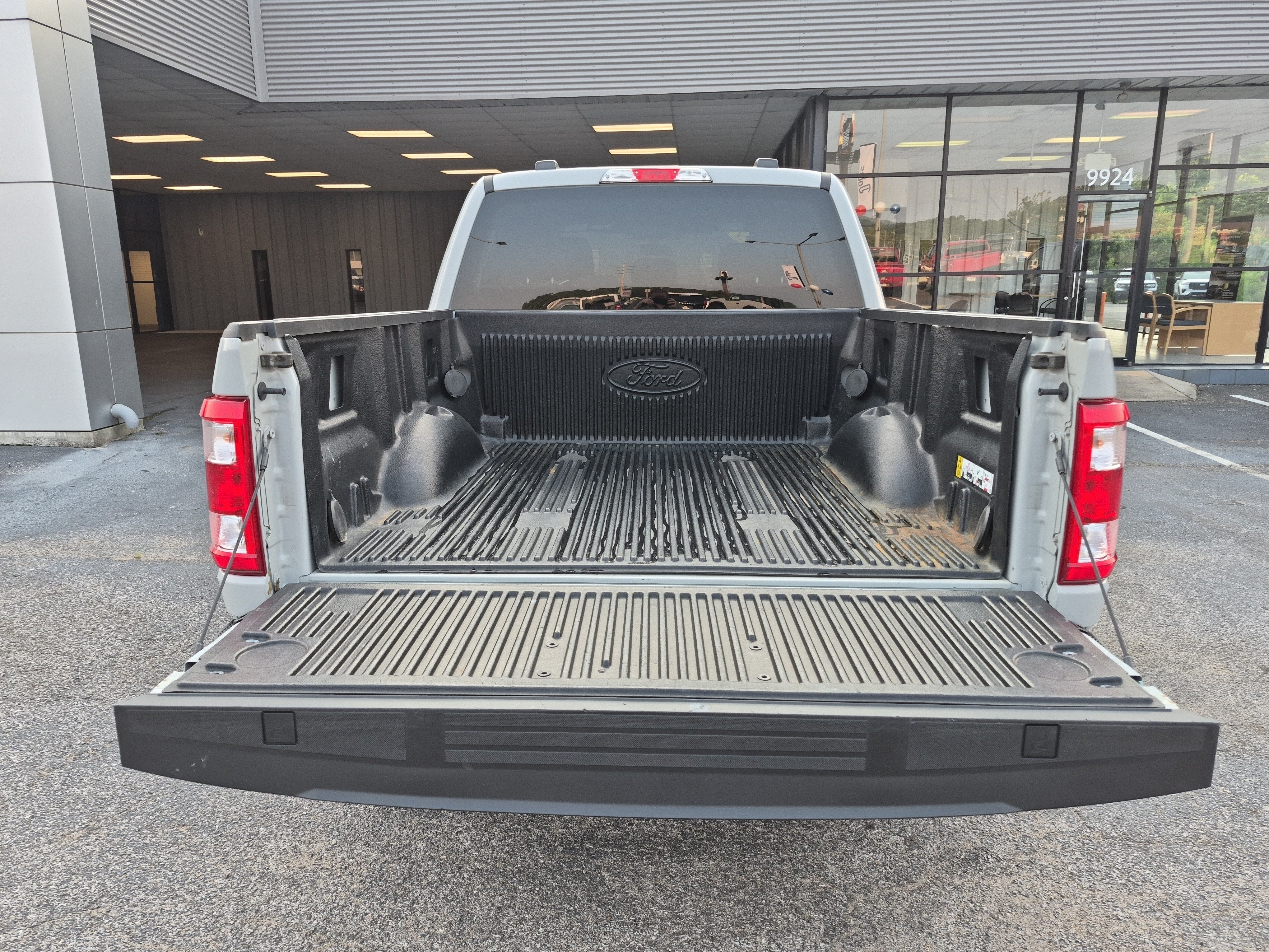 Certified 2023 Ford F150 XL w/ STX Appearance Package AWD/4WD image 7