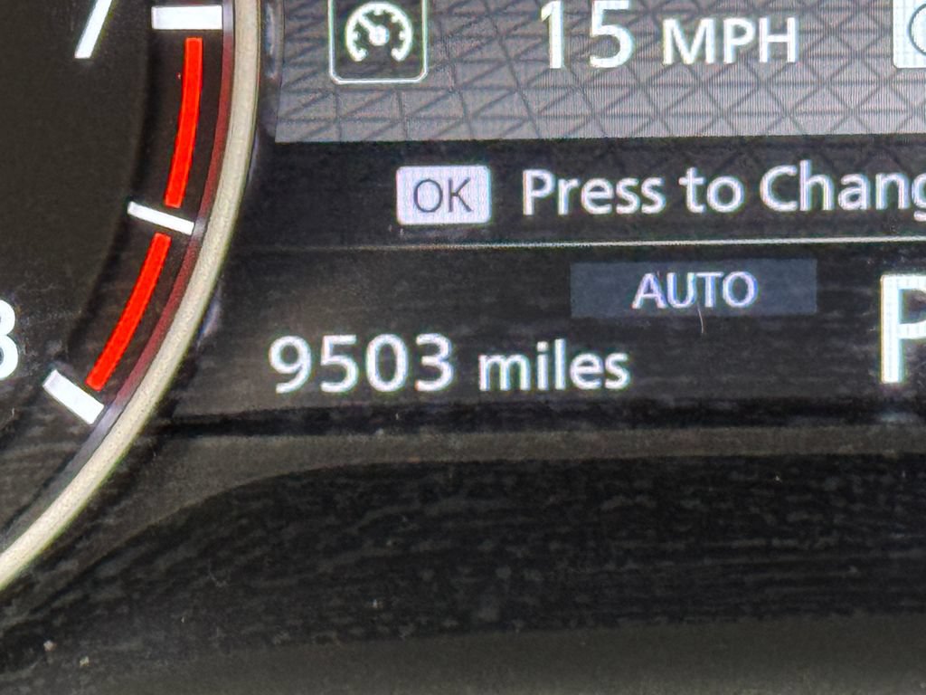 Used 2023 Nissan Rogue SV AWD/4WD image 17