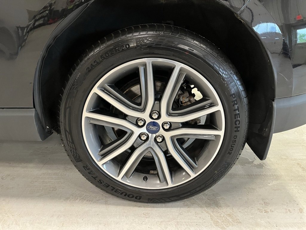 Certified 2021 Ford Edge Titanium w/ Canadian Touring Package image 10