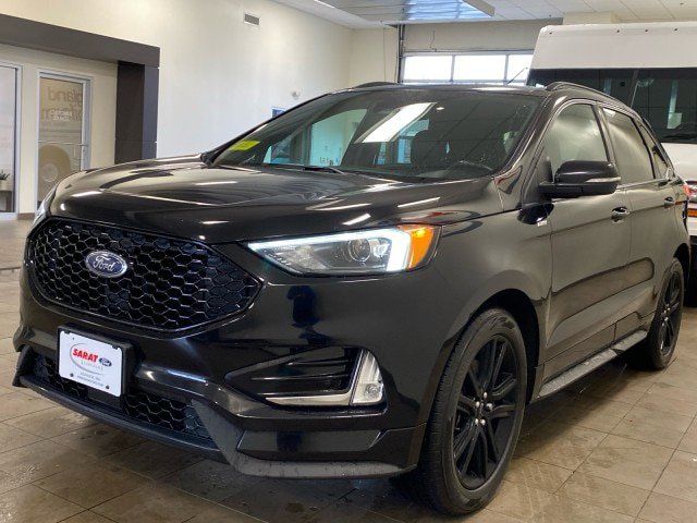 Certified 2020 Ford Edge ST-Line AWD/4WD image 4