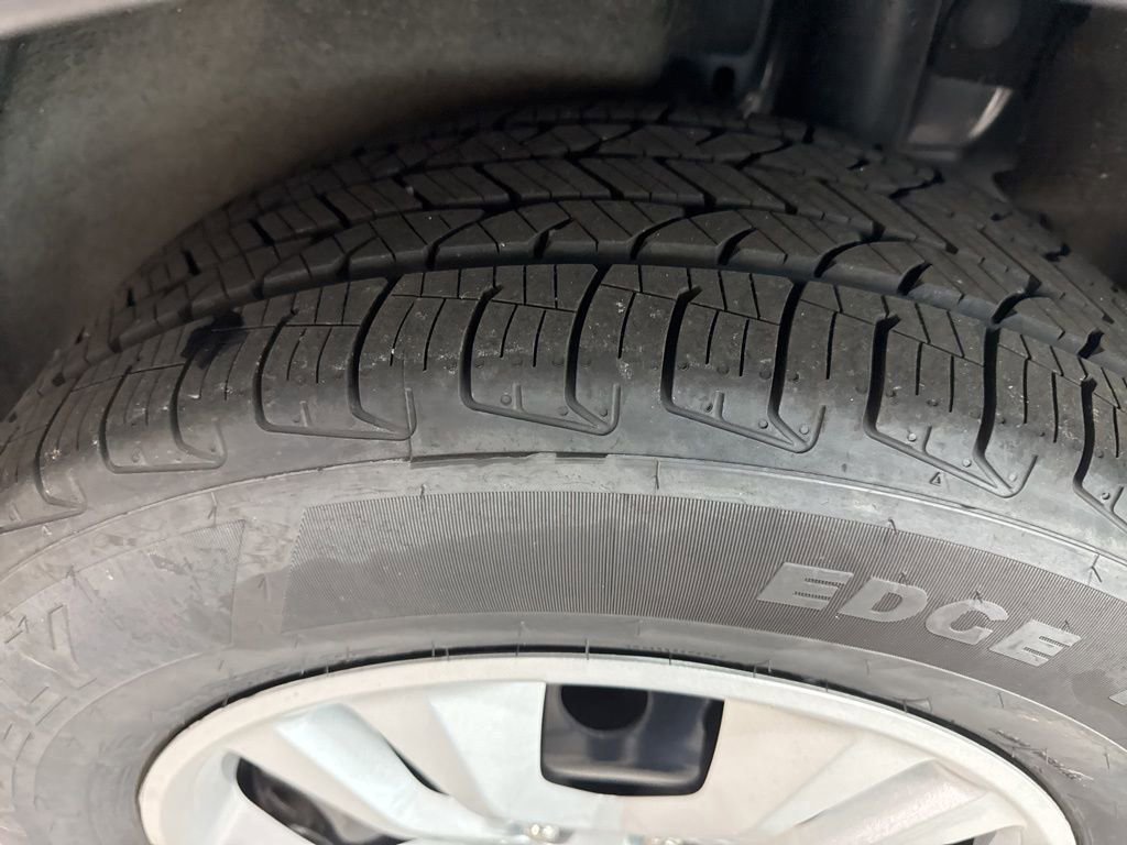 Certified 2023 Ford Escape AWD image 77