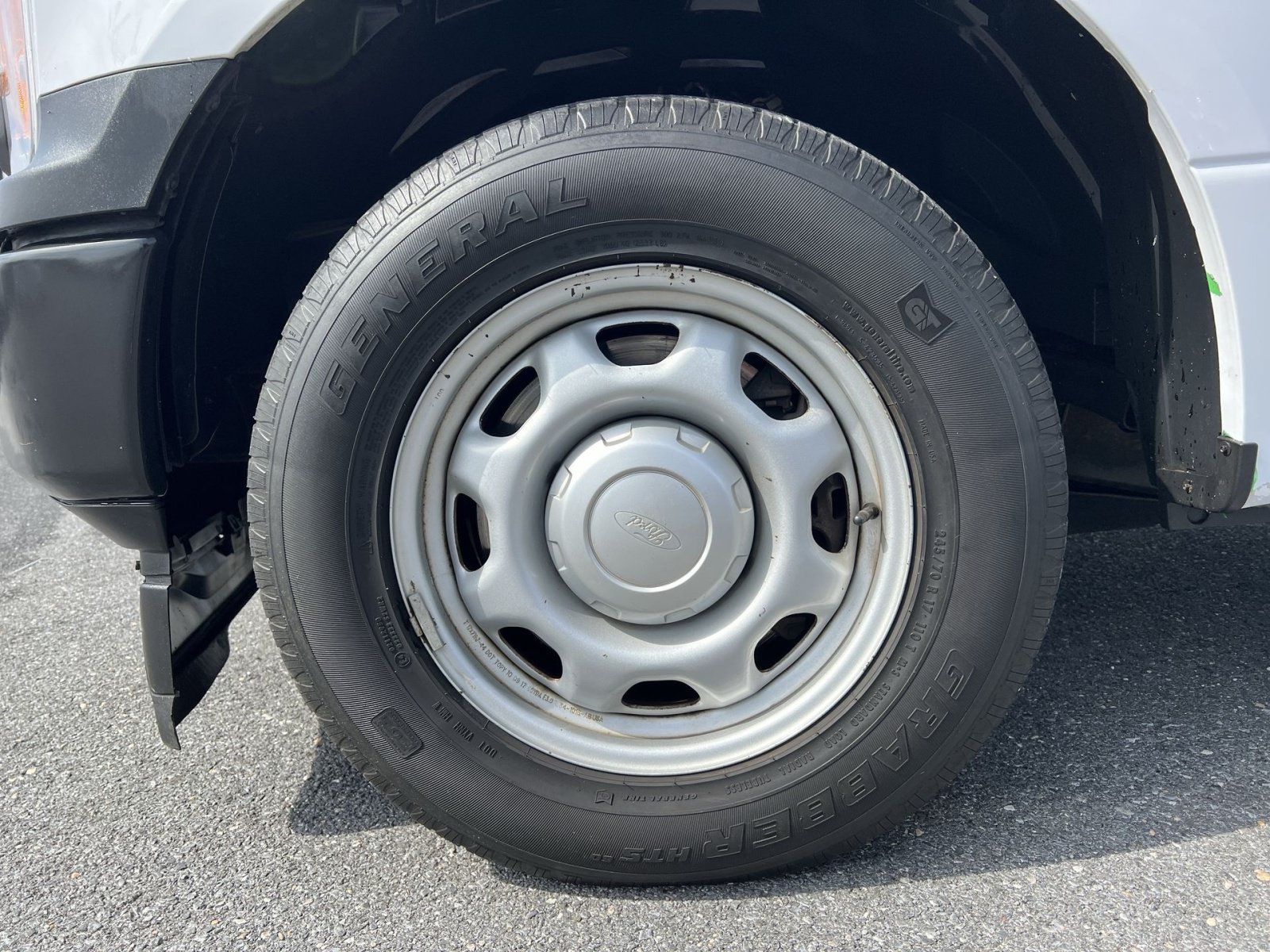 Certified 2018 Ford F150 XL w/ Equipment Group 101A Mid RWD image 12