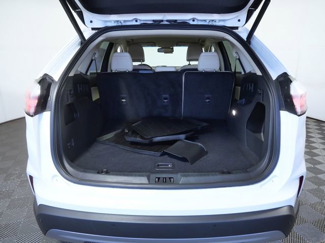 Certified 2024 Ford Edge SEL w/ Convenience Package AWD/4WD image 9