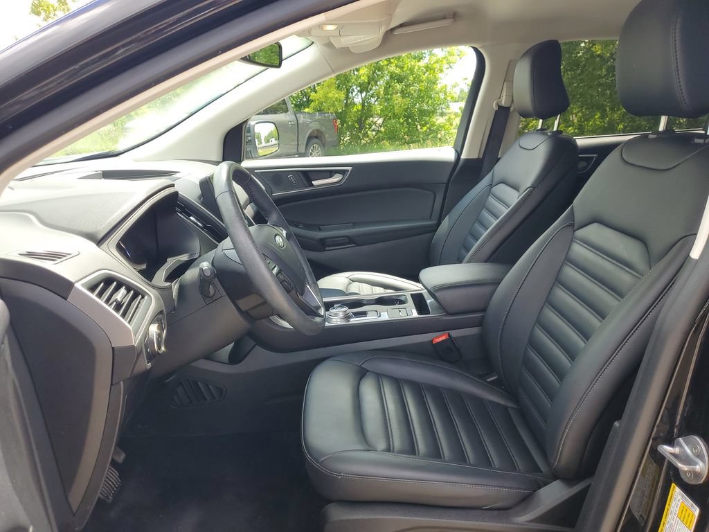 Certified 2024 Ford Edge SEL w/ Convenience Package AWD/4WD image 12