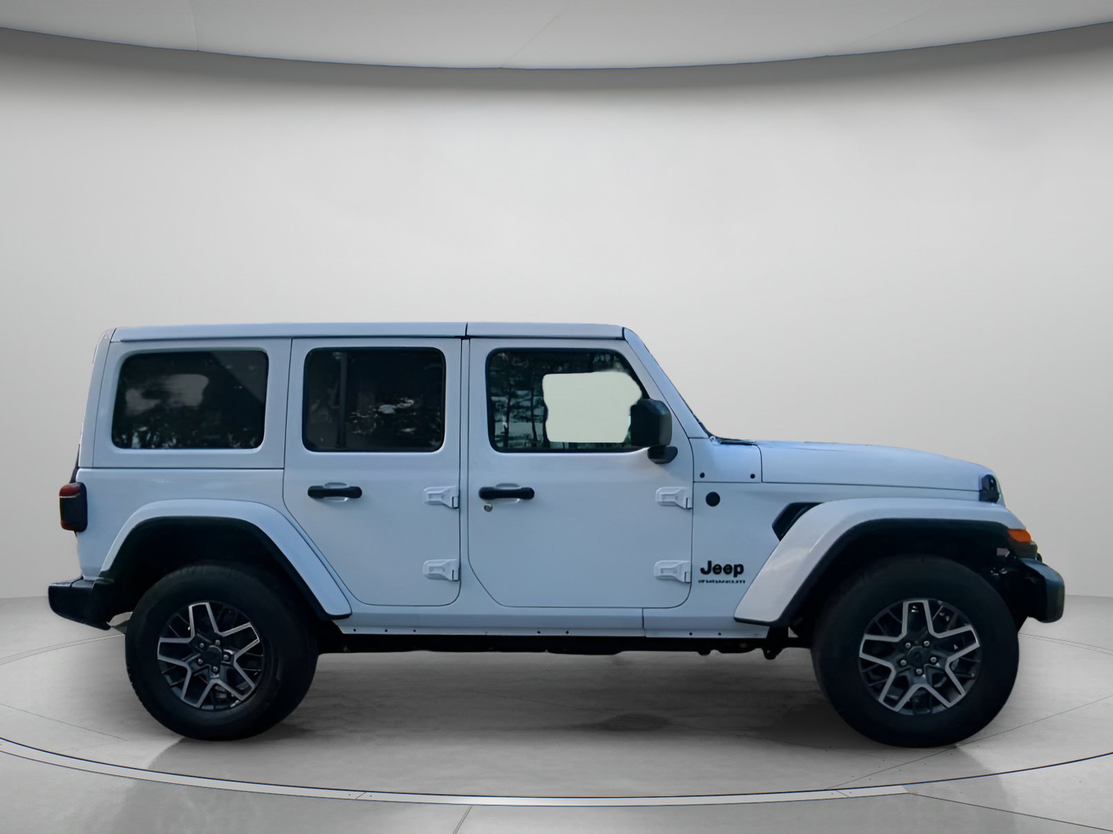 Used 2025 Jeep Wrangler Unlimited Sahara AWD/4WD image 33