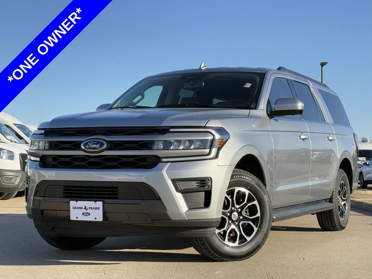 Certified 2024 Ford Expedition Max XLT image 2