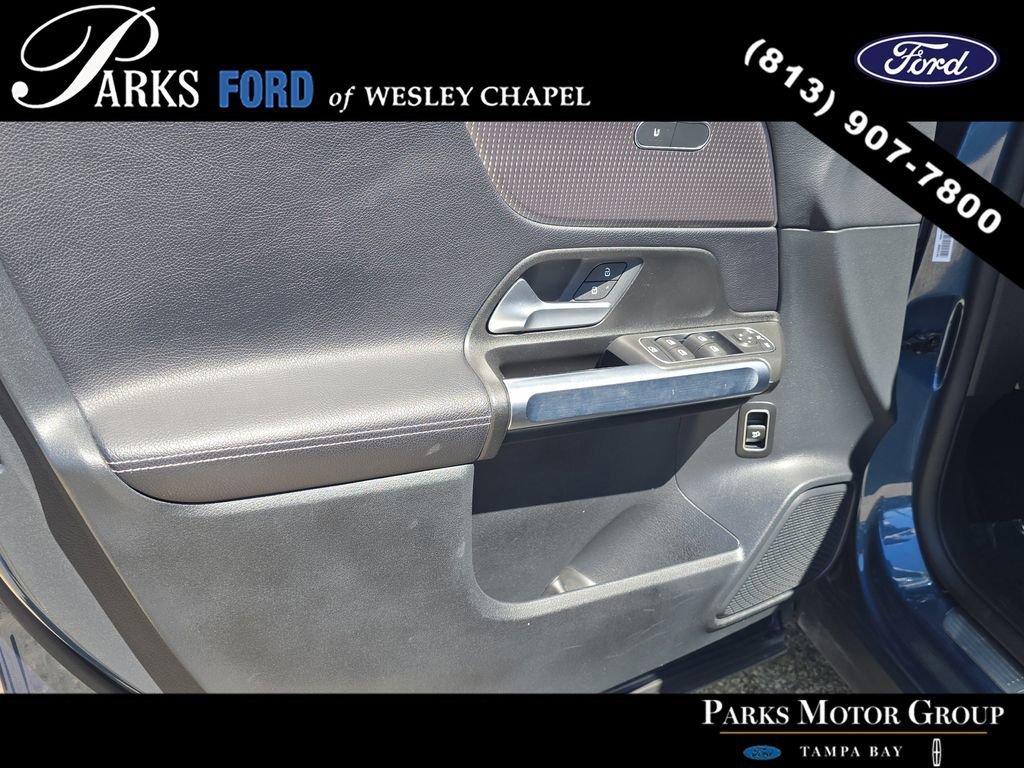 Used 2022 Mercedes-Benz GLB 250 4MATIC image 16