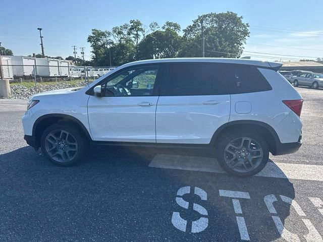 Used 2023 Honda Passport EX-L image 11